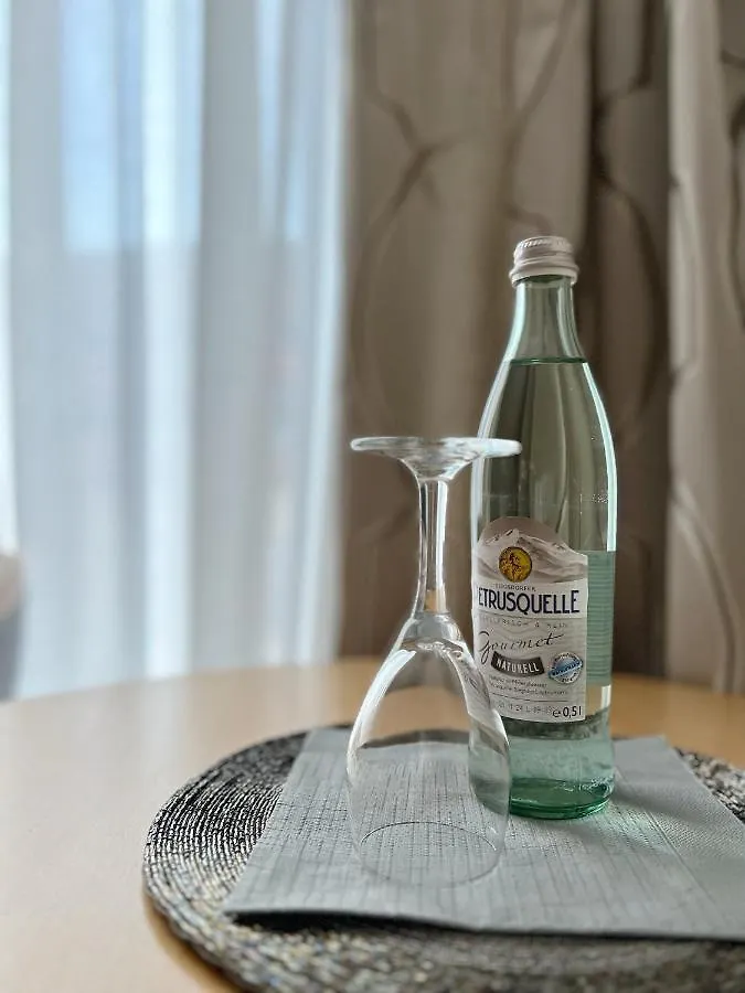 Hotel Prinz München 4*,